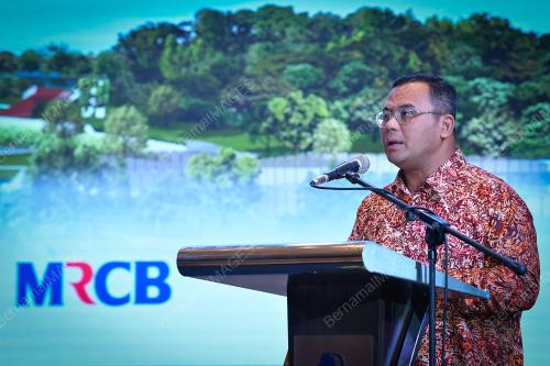 DATUK SERI AMIRUDIN SHARI