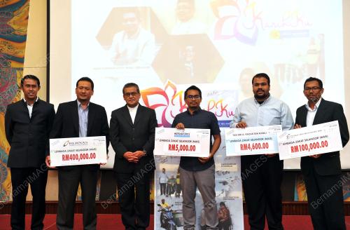 SG04_17052017_ZAKAT_BN197001013766