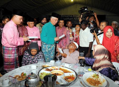 MOHD NAJIB TUN RAZAK