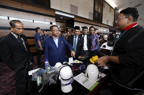 TS MUSTAPHA SAKMUD