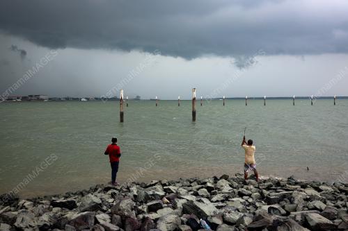 AKTIVITI MEMANCING HUJUNG MINGGU