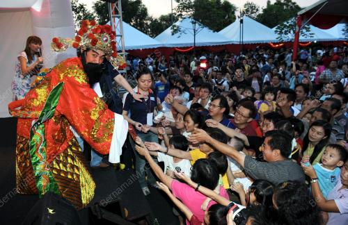 SG04_19022011_CNY