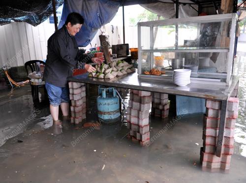 SG04_19102016_BANJIR