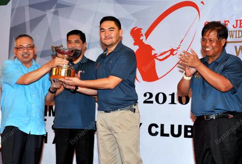 SG04_19112016_GOLF