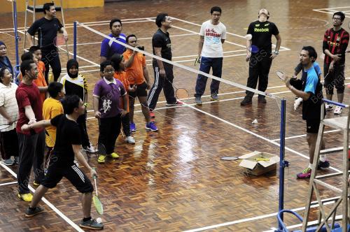 SG04_20092014_KLINIK_BADMINTON