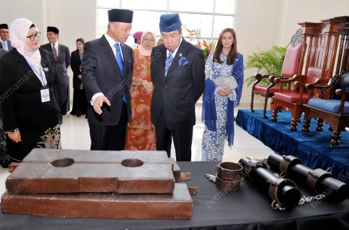 SG04_20102016_SULTAN_MAHKAMAH