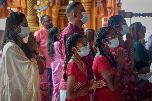 TINJAUAN SAMBUTAN HARI DEEPAVALI