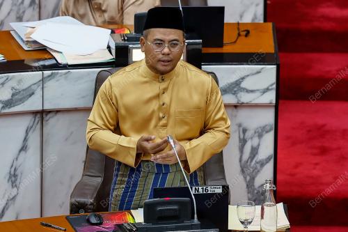 DATUK SERI AMIRUDIN SHARI