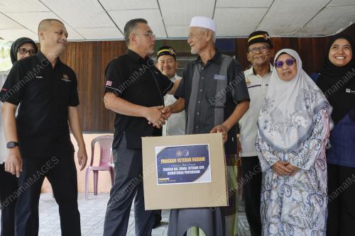 ADLY ZAHARI