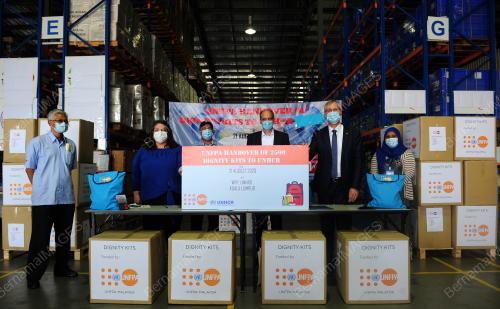 MAJLIS PENYERAHAN SUMBANGAN DIGNITY KITS DARI UNFPA KEPADA UNHCR