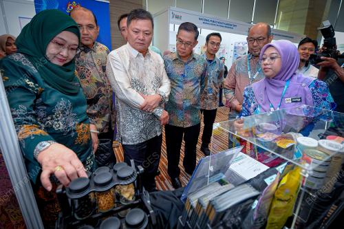 SIMPOSIUM_BIOKESELAMATAN