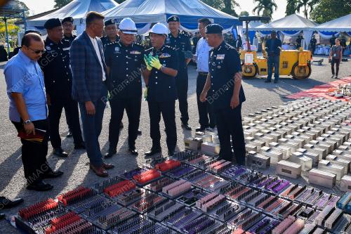 SAC WAN KAMARUL AZRAN WAN YUSOF