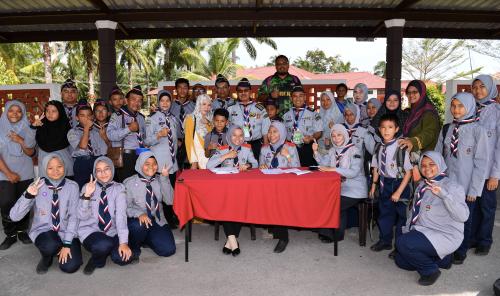 SG04_22032019_PENGAKAP_BN201903214162