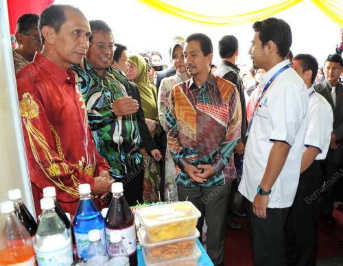 TUANKU MIZAN ZAINAL ABIDIN
