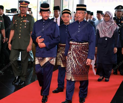 SG04_23032019_UITM_KONVO_BN201903193854