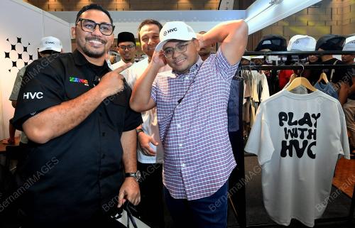 DATUK SERI AMIRUDIN SHARI