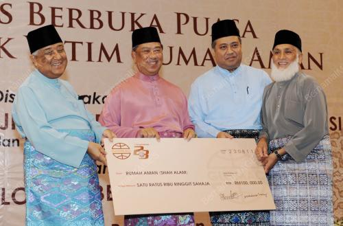 MUHYIDDIN YASSIN