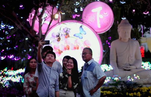 MALAM MENJELANG TAHUN BARU CINA 2020