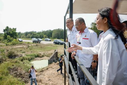 DATUK SERI AMIRUDIN SHARI