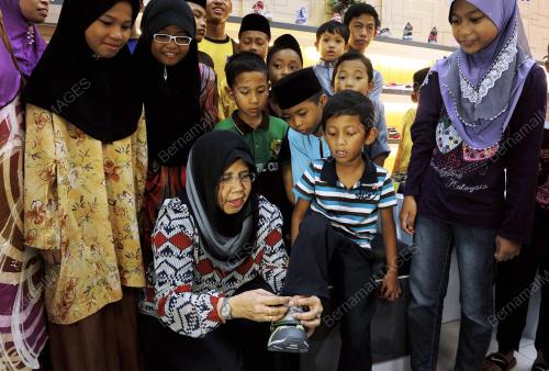 SG04_25072013_ANAK_YATIM