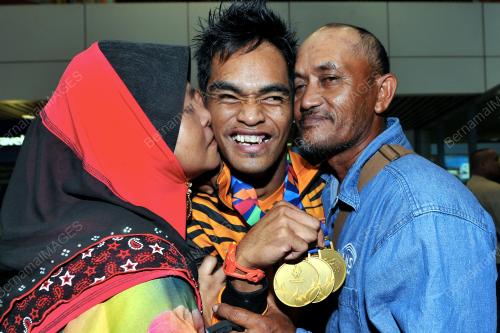 SG04_25102014_ATLET
