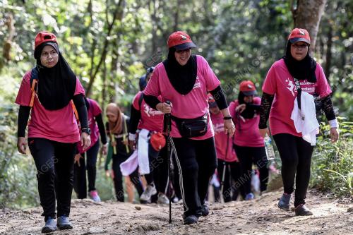 SG04_25112018_BROGA_BN201811244660