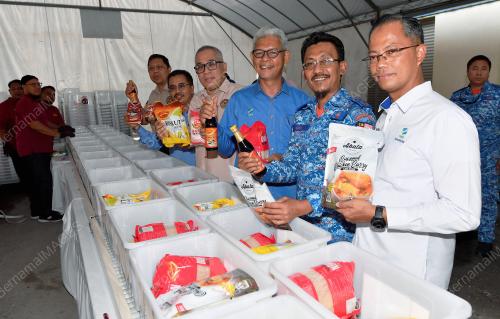 PELEPASAN PENGEDARAN KIT BANTUAN MAKANAN BENCANA NEGARA
