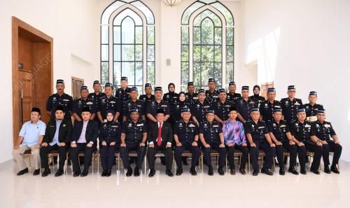 SG04_27032019_POLIS_MASJID_BN201903264498