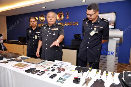 SG04_28052015_PC_CURI