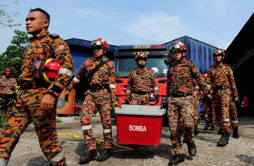 DUA PEKERJA MYANMAR MAUT DALAM KEJADIAN LANTAI KONKRIT RUNTUH