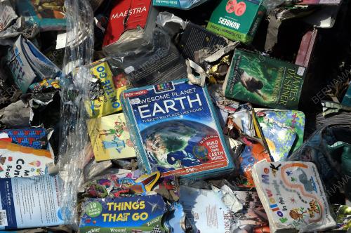 TINJAUAN GUDANG BUKU SELEPAS DILANDA BANJIR
