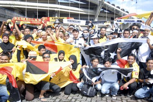 PIALA MALAYSIA5