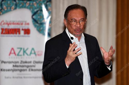 SG04_30102019_AZKA_TALK_BN201910235332