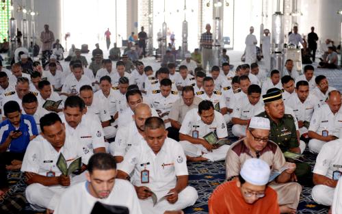 SG04_31072015_HARI_PAHLAWAN