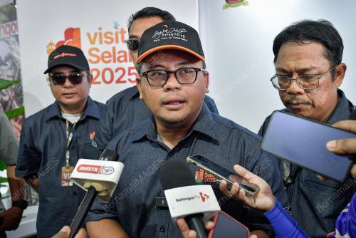 DATUK SERI AMIRUDIN SHARI