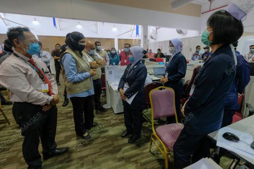 DATIN MASTURA MOHD YAZID