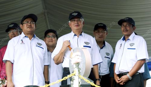 MOHD NAJIB TUN RAZAK