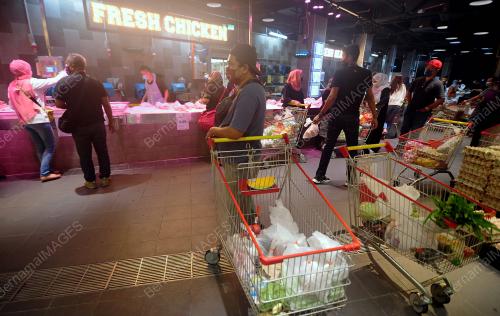 TINJAUAN DI PASARAYA MENJELANG PKPD DI SELANGOR