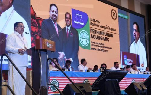 TAN SRI S.A VIGNESWARAN
