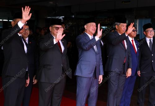 DATUK SERI FADILLAH YUSOF