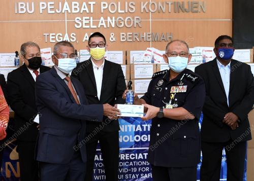 TAN SRI MOHAMAD FUZI HARUN