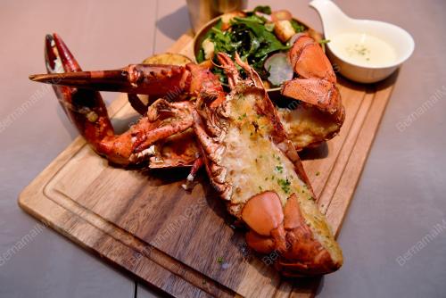 PEMBUKAAN KAY'S STEAK AND LOBSTER ELMINA