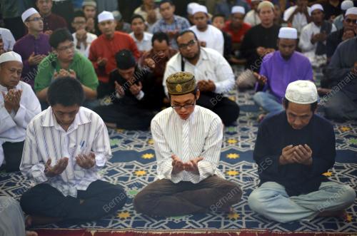 SG05_04072014_SYAHADAH
