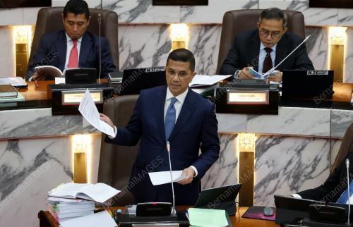 DATUK SERI MOHAMED AZMIN ALI