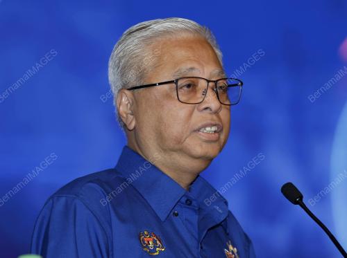 DATUK SERI ISMAIL SABRI YAAKOB