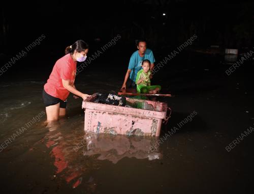 FENOMENA AIR LAUT PASANG BESAR