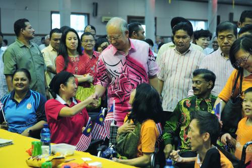 SG05_06022012_PM_CNY_KLANG