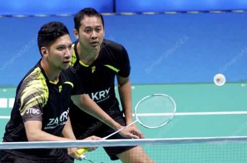 SG05_06042016_BADMINTON