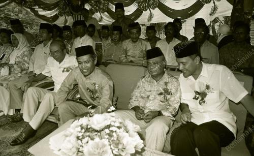SG05_060590_HARI_RAYA