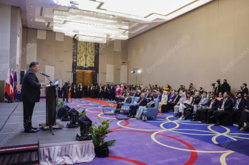 TAN SRI DR JOHARI ABDUL